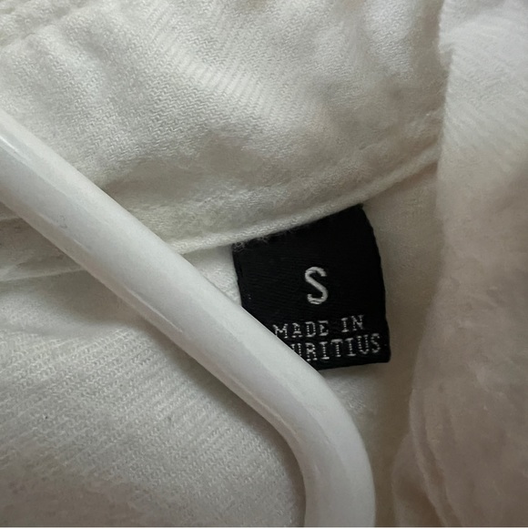 Todd Snyder Brushed Cotton Cashmere Twill Shirt in Ivory size small - Picture 6 of 7